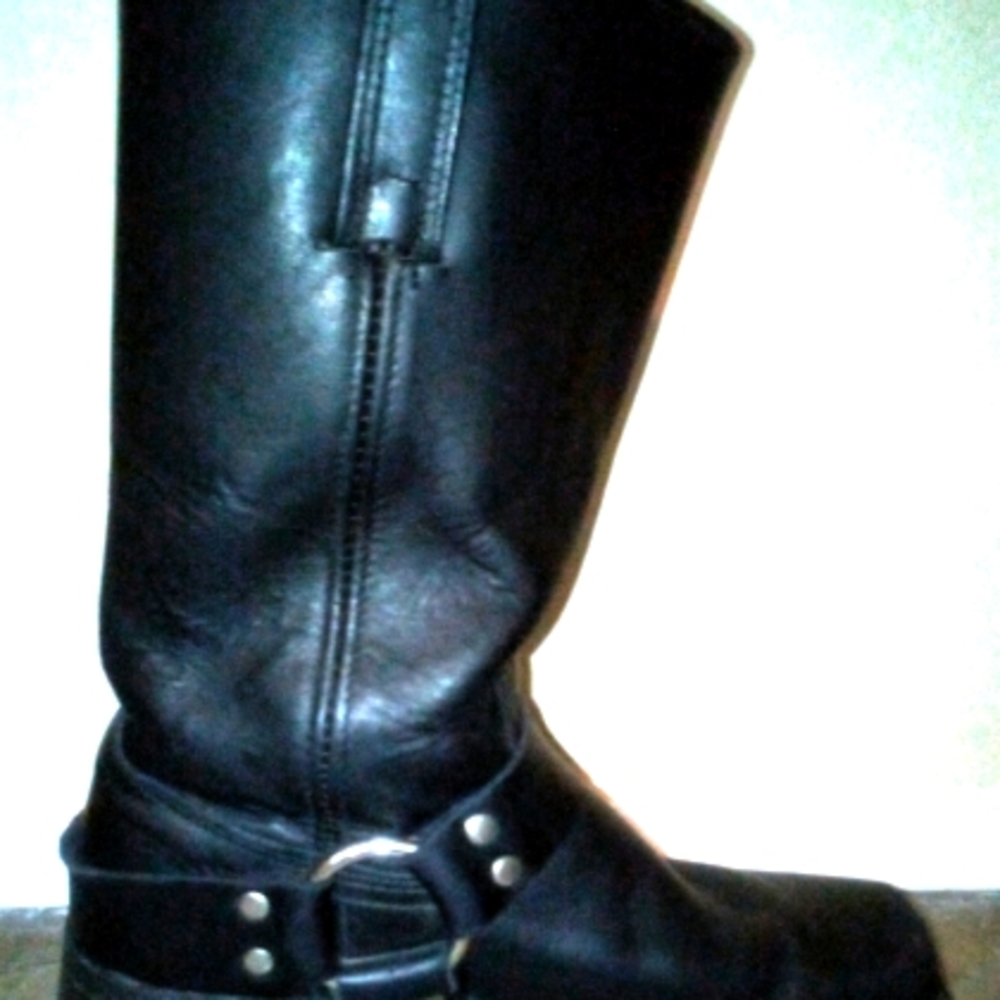 Black GENUINE Leather Black Biker Boots with Harness accents, men's8.5 women 10